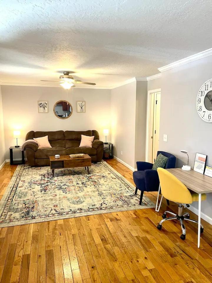 Cozy 2 Bedroom Townhouse Near Lake And Restaurants Guntersville Luaran gambar