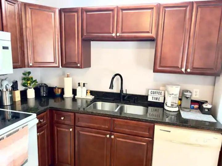 Cozy 2 Bedroom Townhouse Near Lake And Restaurants Guntersville Luaran gambar